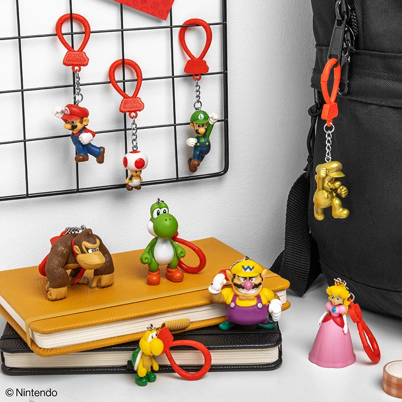 Backpack Buddies atslēgu piekariņu komplekts Paladone Super Mario, CDU ar 24 gab. – dažādi tēli, kolekcionējami aksesuāri