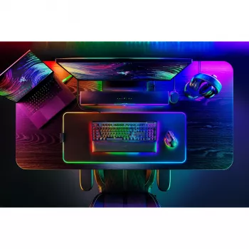 Razer BlackWidow V4 Pro tastatūra Gaming USB QWERTZ vācu melna