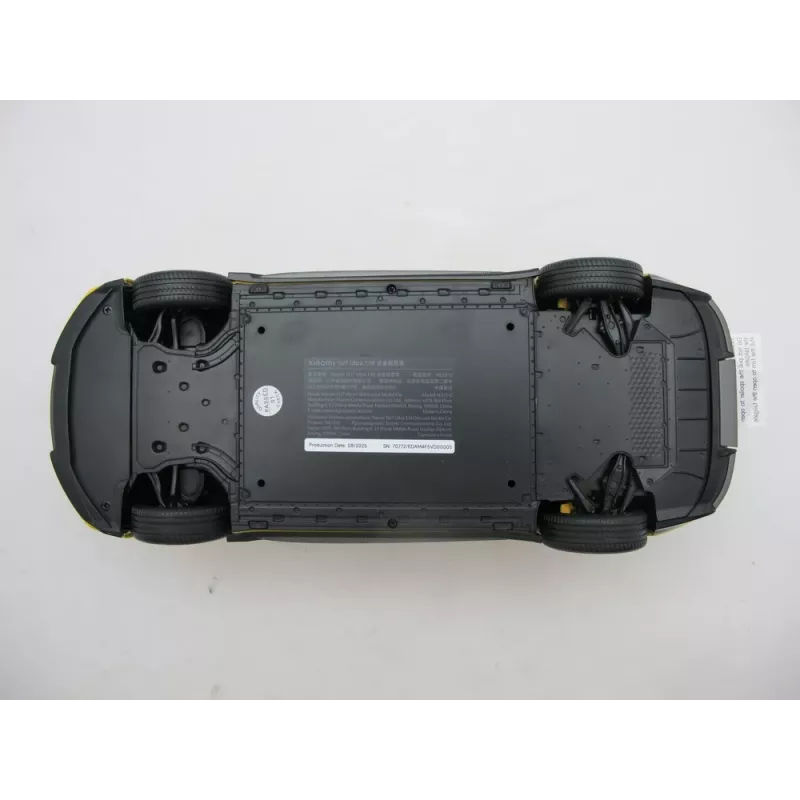 Automašīnas modelis Xiaomi BHR08KQGL 1:18 mērogā, salikts, 284×110×82.5 mm