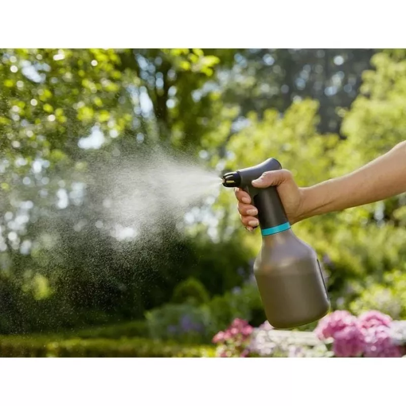 Rokas smidzinātājs Gardena 11110-20 0.75 L Melns