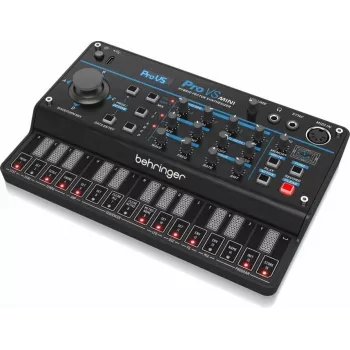 Hibrīdsintezators Behringer PRO‑VS MINI (kompakts hibrīda sintezatora modulis)