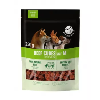 PetRepublic liellopu gaļas treniņu kubi suņiem, izmērs M, 250 g — apmācības gardumi