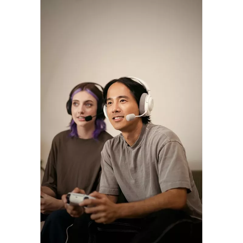 SteelSeries Arctis Nova 3P Wireless bezvadu austiņas spēlētājiem, Bluetooth/2,4 GHz, melnā krāsā