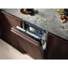 Iebūvējamā trauku mazgājamā mašīna Electrolux EEM43200L, šaura 45 cm, 10 komplekti, 44 dB, 8 programmas