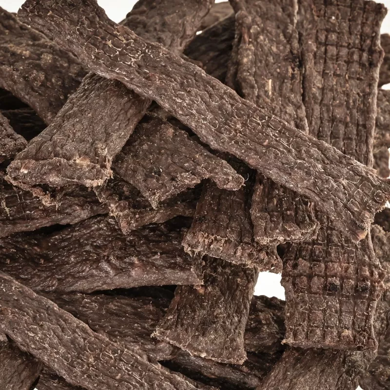 Suņu gardumi PETITTO Monoprotein Meat Strips Horse 400 g — hipoalerģiski, bez glutēna un cukura