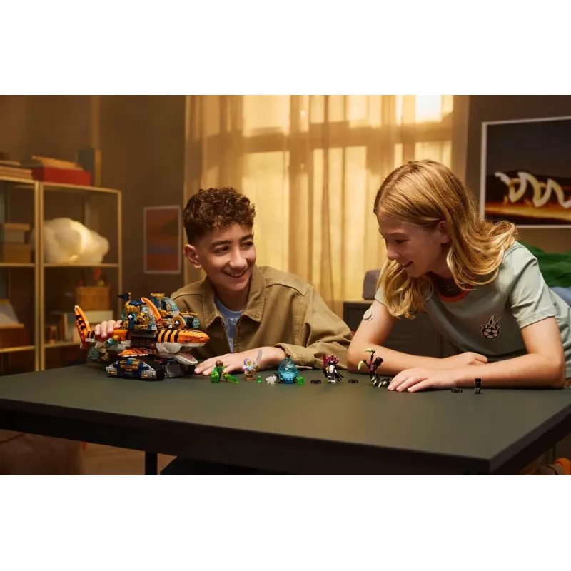 LEGO DREAMZZZ 71515 Tīģerhaizivs tanks