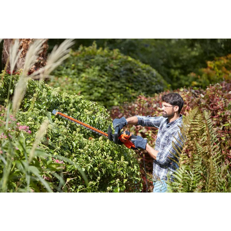 Dzīvžoga šķēres Black & Decker BEHTS451