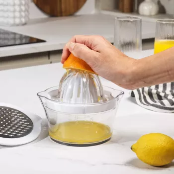 Citrusaugļu spiedes komplekts Salter BW12004WEU7 4-in-1, kompakts dizains, viegli lietojams