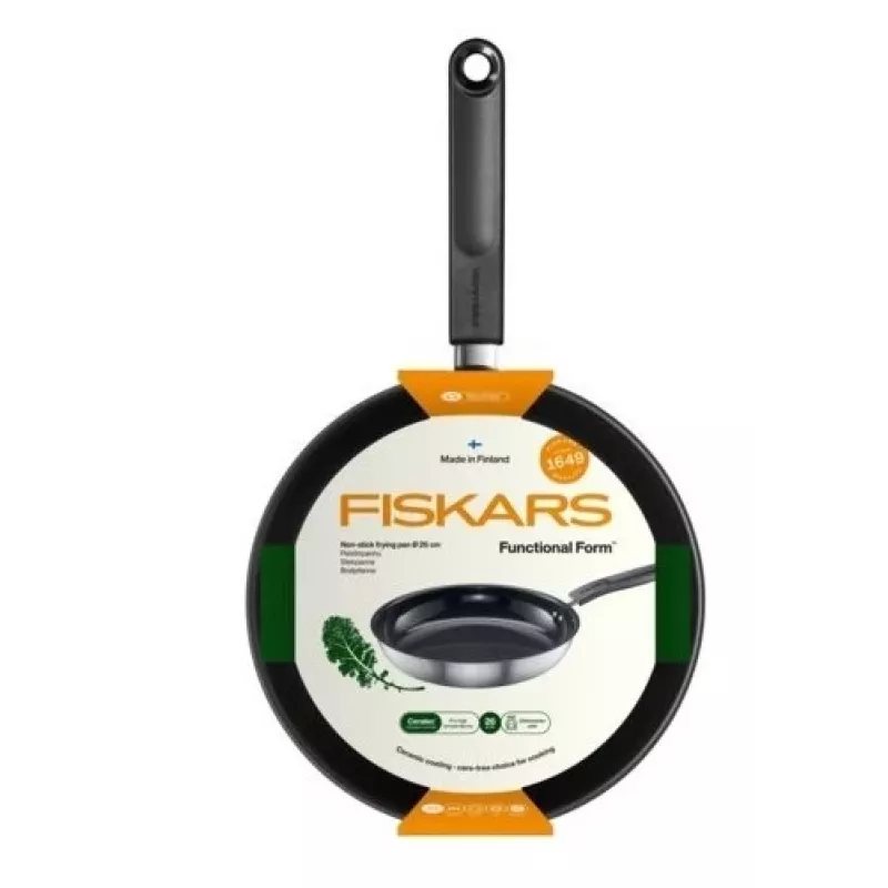 Fiskars Functional Form cepamā panna 26 cm ar keramikas pārklājumu