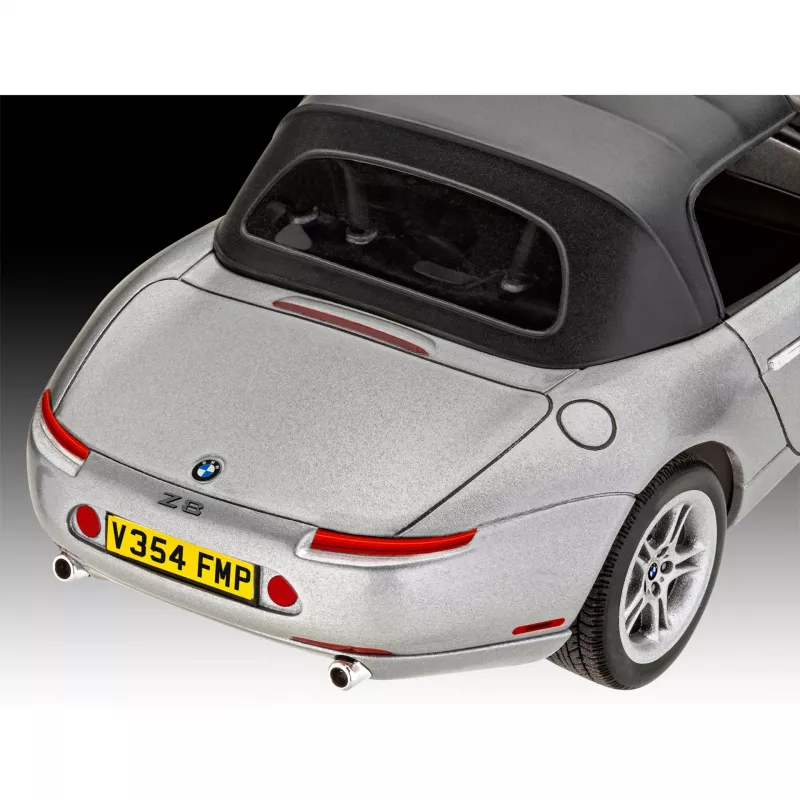 REVELL BMW Z8 1:24 metāla modeļa komplekts salikšanai un izstādīšanai