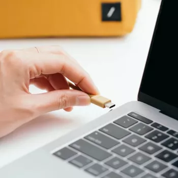 Native Union Anchor Cable USB-C uz USB-C 1,8 m Melns/Pelēks