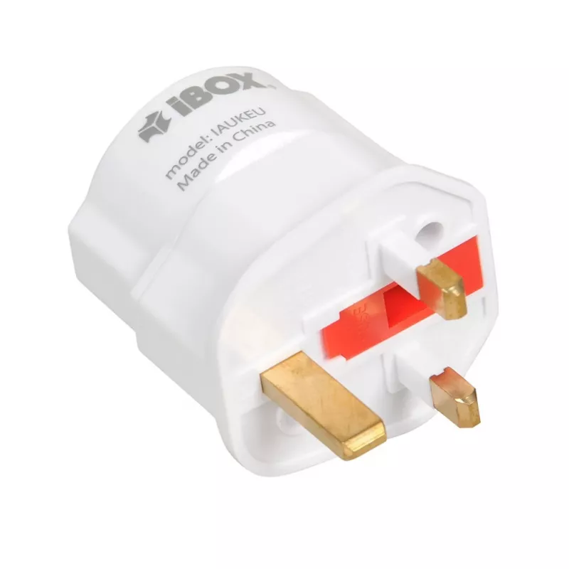 Strāvas adapteris IBOX iaukeu ar maināmiem Lielbritānijas (G tips) un Eiropas (E tips) kontaktdakšiem, 100–240V 50/60Hz, 7.5A, balts