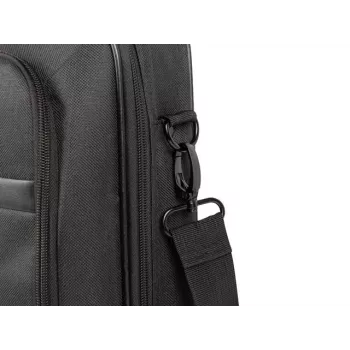 Portfelis NATEC Boxer Lite 39,6 cm (15,6 collas) – poliesters, 2 nodalījumi, plecu siksna, 410×305×65 mm, 750 g