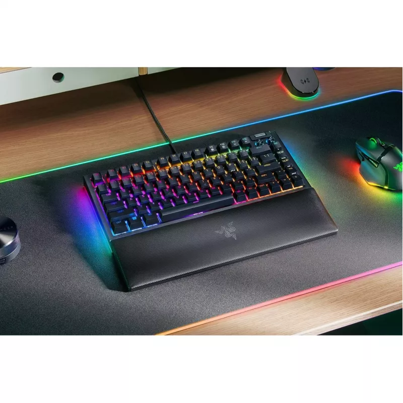 Klaviatūra Razer BlackWidow V4 Gaming USB QWERTY US Angļu Melna
