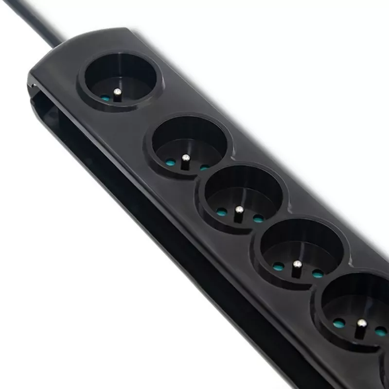 Pārsprieguma aizsargs Qoltec 50171 Melns 7 AC Kontaktligzdas 230V 1.5m