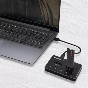 Qoltec 52274 M.2 SSD disku dokstacija | NVMe | SATA | USB-C | DUBULTĀ 2 x 2TB