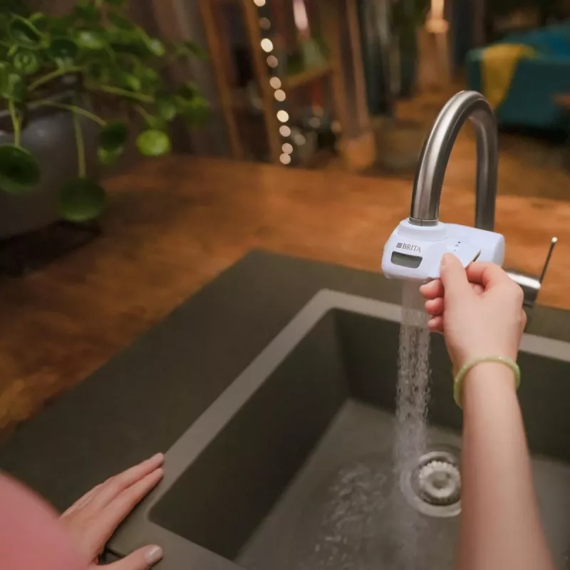 BRITA Ūdens filtrs krānam 1.2023.0413, 3 režīmi, 5-pakāpju kasetne, 600 L, balts, 5 adapteri
