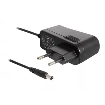 DeLOCK USB 2.0 Type-A uz 3,5 mm 4-pin dzimuma maiņas adapteris melns 68001
