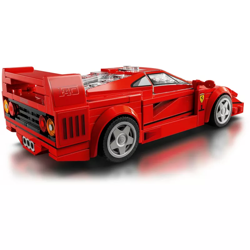 LEGO Speed Champions Ferrari F40 Supercar būvējams auto modelis bērniem no 9 gadiem ar šofera minifigūru
