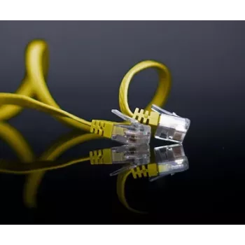 ShiverPeaks SP715-SLY - 5 m - Cat6 - U/UTP (UTP) - RJ-45 - RJ-45 - Dzeltena