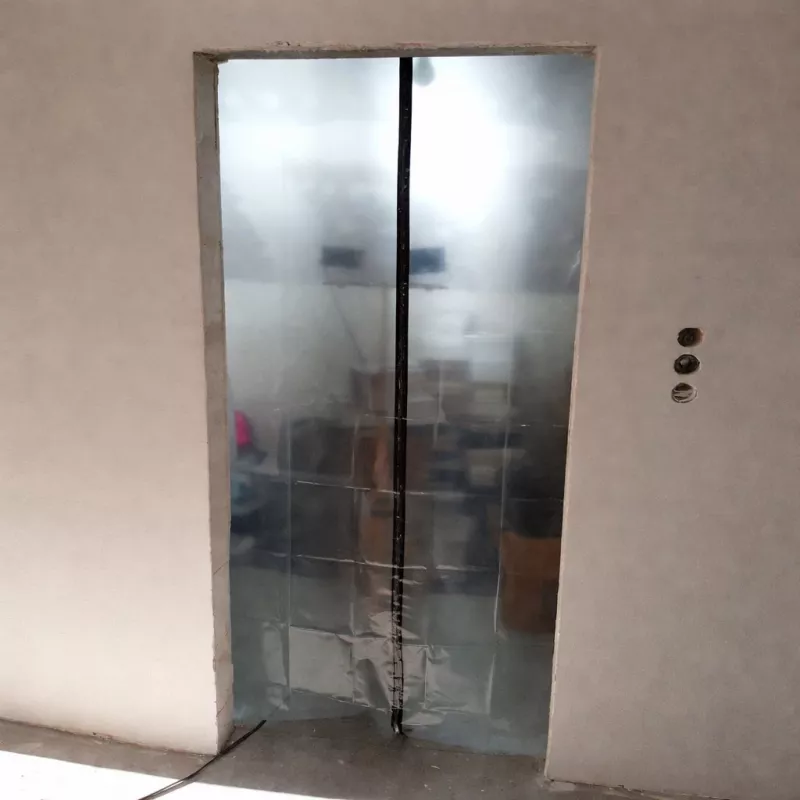 Putekļu barjeras durvis renovācijai XXL, putekļu aizkars 230x135 taisns