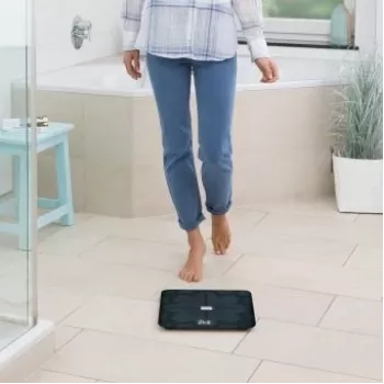 Medisana BS 450 ķermeņa analīzes svari, maks. 180 kg, melni, Bluetooth, ITO sensori (40510)