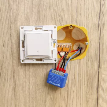 Viedais slēdzis Shelly 1 Mini Gen4 1P bezvadu 110–240V 50–60Hz 1.2W Bluetooth Wi‑Fi ZigBee 34×16×29 mm