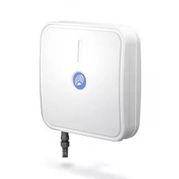Virziena tīkla antena QuWireless AXRL — 7 dBi, 0.694–0.96 / 1.7–2.2 / 2.2–2.7 GHz, PoE/LAN, dubultā polarizācija