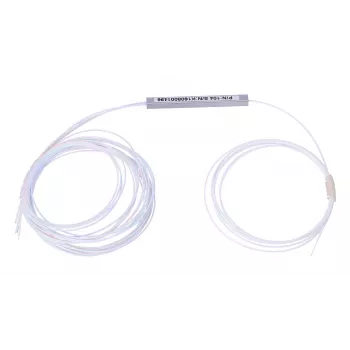 Kabeļa sadalītājs Extralink Splitter 1:4 PLC 900µm 1.5m — balts, stikla šķiedra/tērauds, bez savienotājiem
