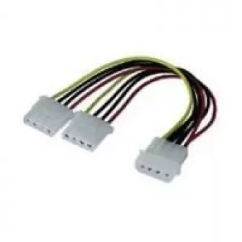 Wentronic CAK S-01 5,25>2x 5,25 - strāvas sadalītājs - iekšējais barošanas avots, 4-pin (tēviņš) - iekšējais barošanas avots, 4-pin (mātīte) - 15 cm
