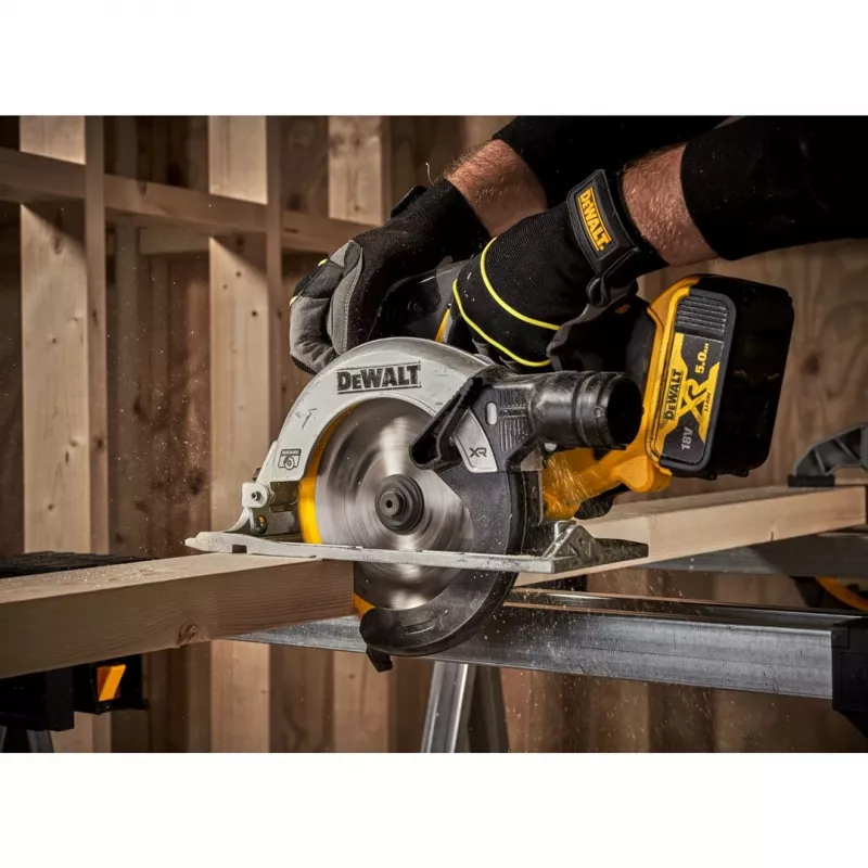 DEWALT DCS565N Bezvadu ripzāģis 18V 165mm