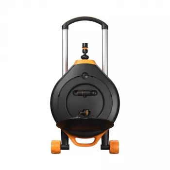 Fiskars dārza šļūtenes trumulis ar XL šļūteni un riteņiem