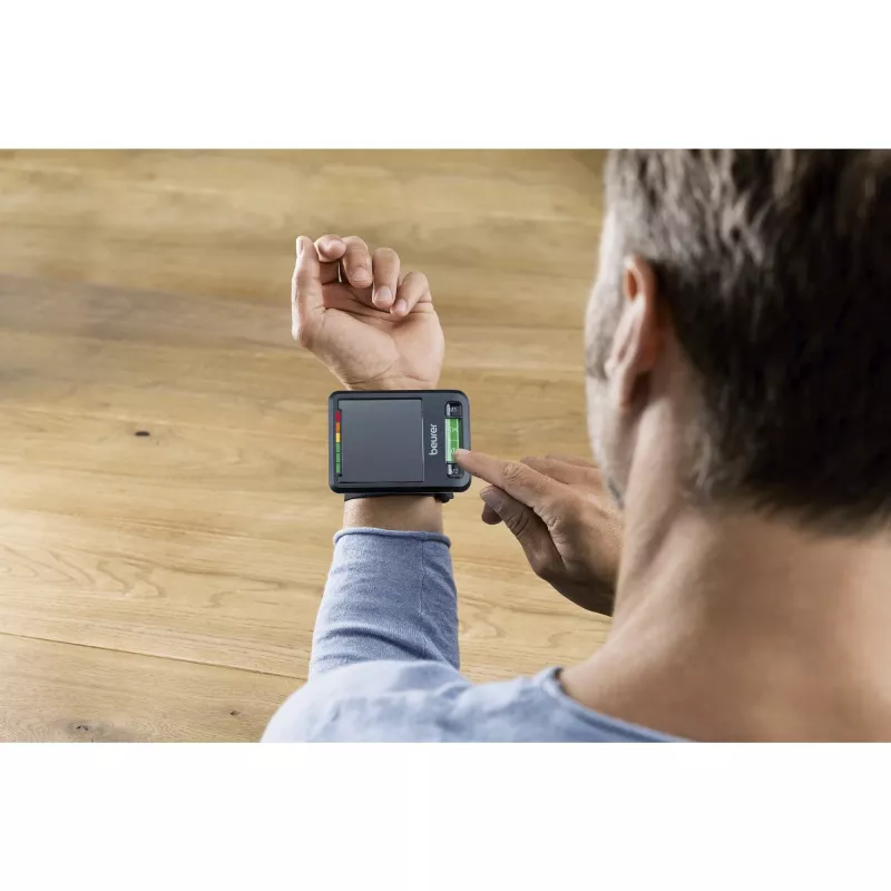 Asinsspiediena mērītājs uz plaukstas locītavas Beurer BC87, automātisks, digitāls