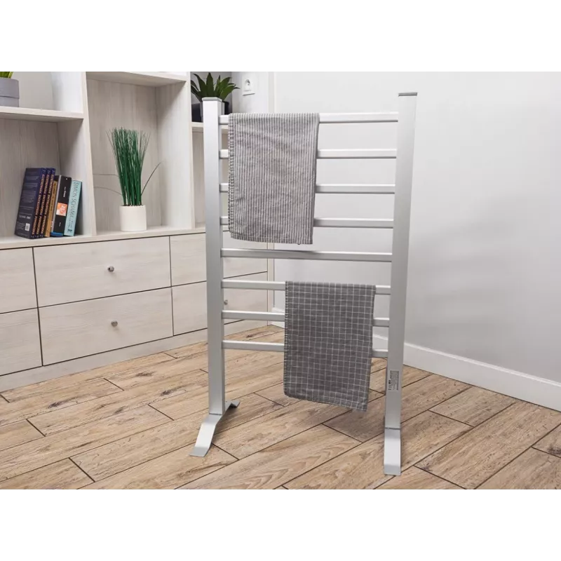 Elektriskais veļas žāvētājs NOVEEN ECD25 — 25 L, 125 W, taimeris, alumīnijs, IP22, piekarams