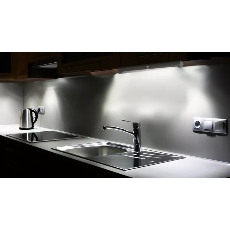 Maclean MCE123 LED piekaramā lampa ar kustības sensoru