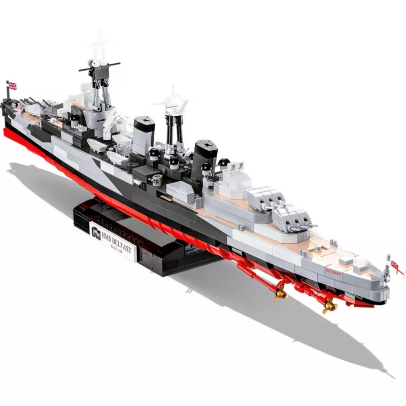 Būvējams modelis Cobi HMS Belfast 1:300 mēroga COBI-4844, vēsturiskā Karaliskā flotes vieglā kreisera displeja modelis
