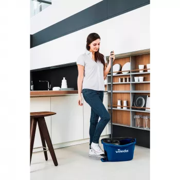 Grīdas mops VILEDA TurEasyWring & Clean Box 167756 ar spaini un izgriezēju