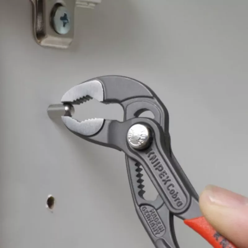 Slīpētās knaibles Knipex Cobra 8701125