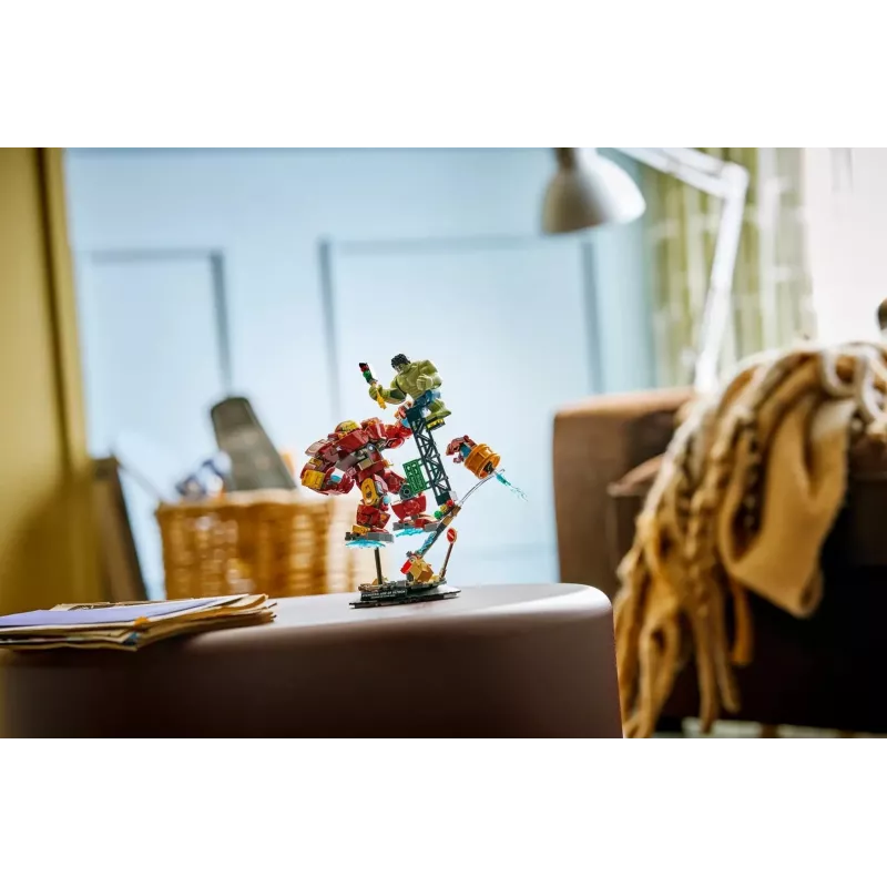 LEGO MARVEL 76343 Episkā cīņa: Hulkbuster pret Hulku