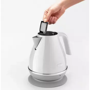 De’Longhi Icona Capitals elektriskā tējkanna 1.7 L 2000 W Balta