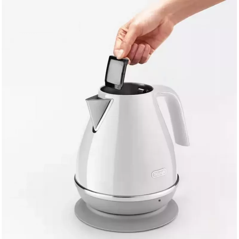 De’Longhi Icona Capitals elektriskā tējkanna 1.7 L 2000 W Balta