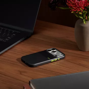 Beats iPhone 17 Pro Rugged Case Melna — Izturīgs Vāciņš ar MagSafe un Kameras Vadību