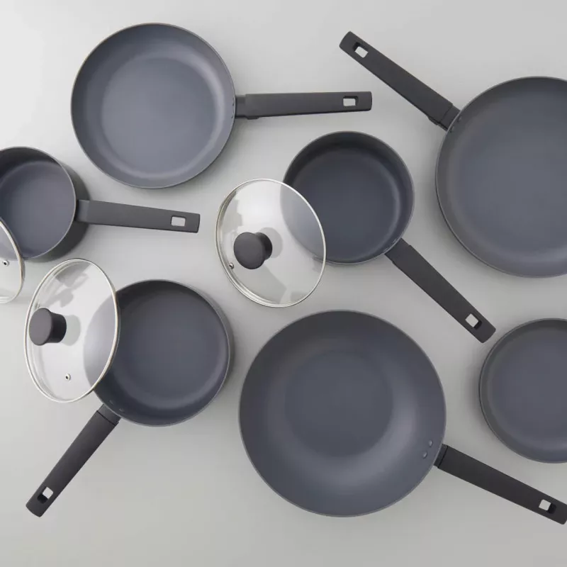 Cepamā panna Russell Hobbs 24 cm ar nepiedegošu pārklājumu, alumīnija, RH028371EU7