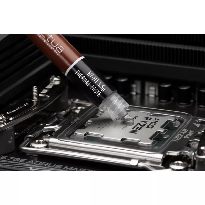 Noctua NT-H1 AM5 Edition termopasta, 3,5 g, 1,4 ml, ar termopastas aizsargu, gaiši pelēkā krāsā
