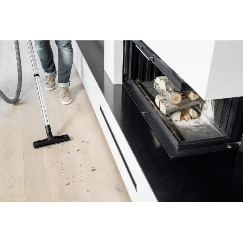 Sausais putekļsūcējs Karcher AD 4 Premium — 17 L, 600 W, bezmaiss, metāla šļūtene, hromēta caurule