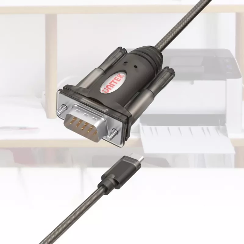 Seriālais kabelis Unitek Y-1105K — 1.5 m melns, DB-9 vīrietis uz DB-9 vīrietis