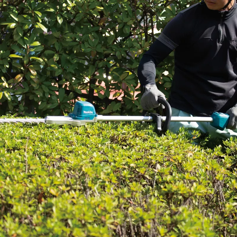 Makita DUN600L Divu asmeņu zāģis 3.4 kg