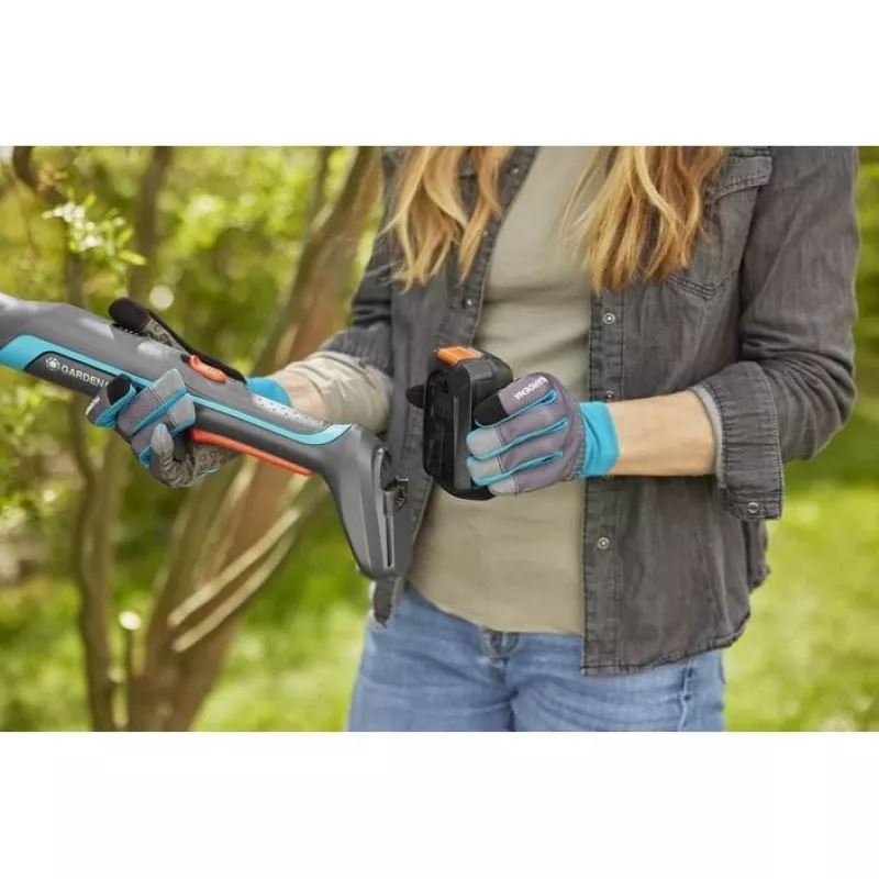 Griezējzāģis ar teleskopisko rokturi Gardena 14772-20 (EasyCut 110/18V P4A) 2.8 cm 18 V Litija-Jonu Melns
