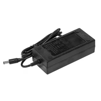 Strāvas adapteris MikroTik 24HPOW — 24 V 1,6 A, ieeja 110–240 V, melns
