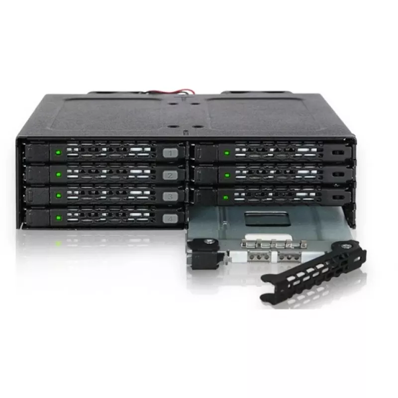 ICY DOCK ToughArmor MB998IP-B - 8 nodalījumu 2,5 inch SAS/SATA SSD un HDD (7mm) aizmugurējā plate